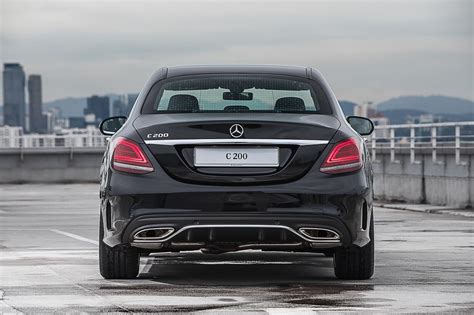 Mercedes c200 malaysia second hand. 2020 Mercedes-Benz C200 AMG Line reverts back to 2.0L ...