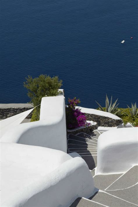 Stunning Hotel Interiors On The Island Of Santorini Greece Decoholic