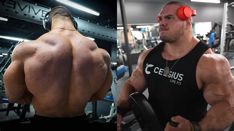 Bodybuilder Nick Walker Shares A Crushing Back Workout As The 2022 Olympia Prep Continues