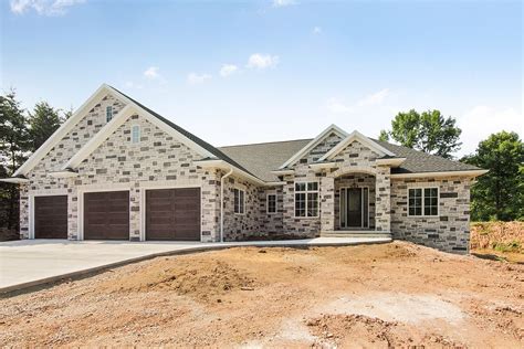 Traditional Ranch Style Custom Home Build In Bellevue Wi House