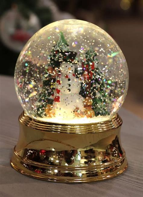 Snowmen Figurines Inside Swirling Glitter Water Globes No Need To