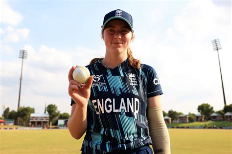 Callender Ellie World Cup Cricket Anderson Two By Two England