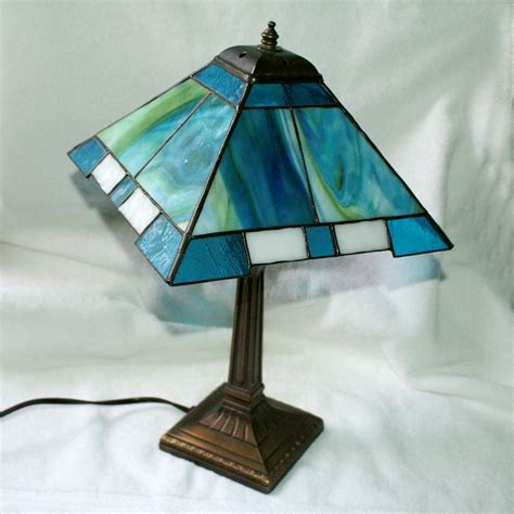 Commissioned Prairie Style Stained Glass Lamp Lámpara De Vidrio