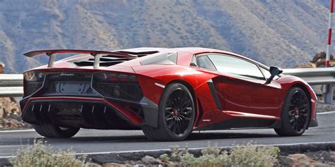 The 10 Most Powerful Cars You Can Buy In Australia Photos 1 Of 11