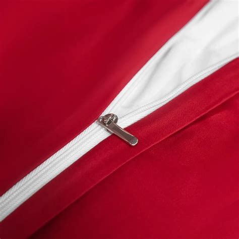Neo Red Silky Cotton Duvet Cover Set Venetto Design