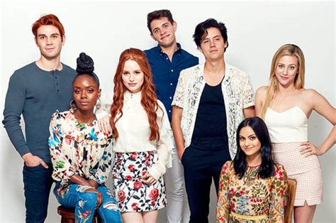 Riverdale Season 2 Who Plays The Main Characters In The Netflix Drama Daily Star