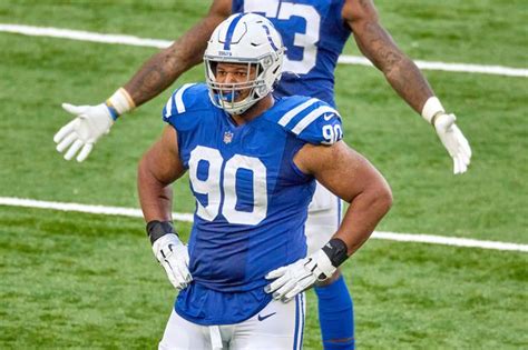 Report Colts Re Sign NT Grover Stewart To A New Year Extension Stampede Blue