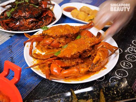 Ming Tang Jiu Gong Ge Seafood has Giant Seafood Platter with Boston
