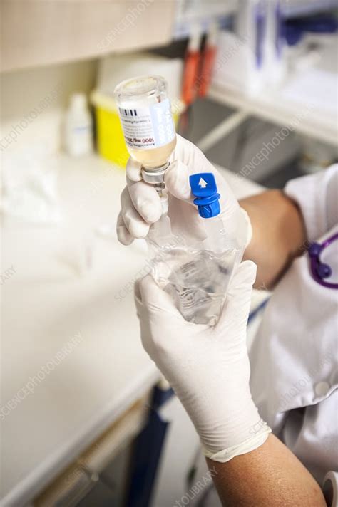 Nurse Preparing Drugs Stock Image F0068914 Science Photo Library