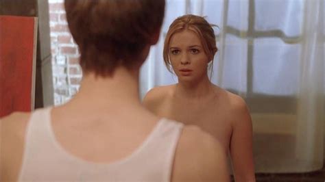 Naked Amber Tamblyn In Spiral