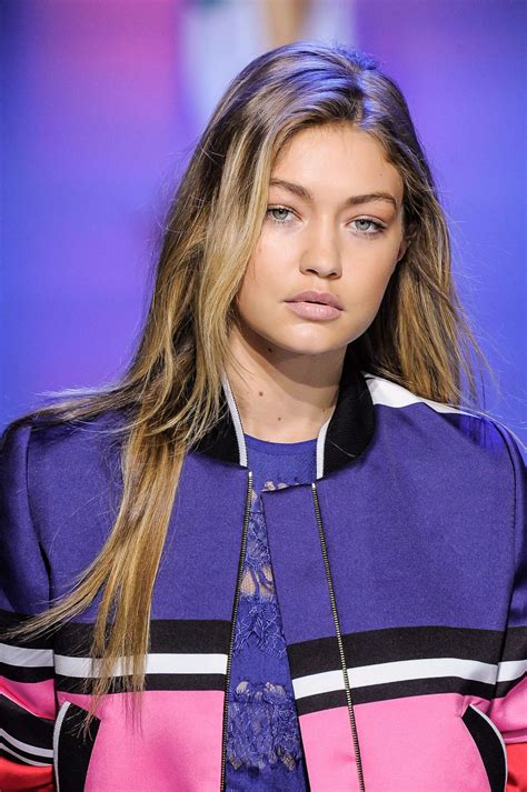 Runwayandbeauty Fashion Gigi Hadid Beauty Elie Saab