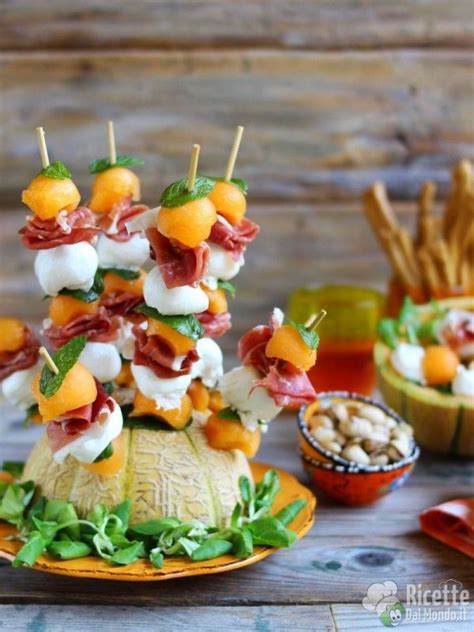 Check spelling or type a new query. Semplici spiedini di melone prosciutto e mozzarella ...