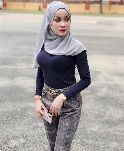 pin by fr ndom on tudung sexy mantap hijab fashion fashion arab girls hijab