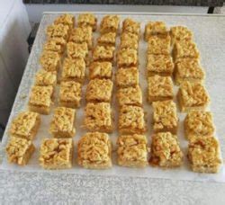If the person on the other end is using big picture mode they will be alerted by a ringing sound and a notification. HUNGARIAN TART - JAM SQUARES
