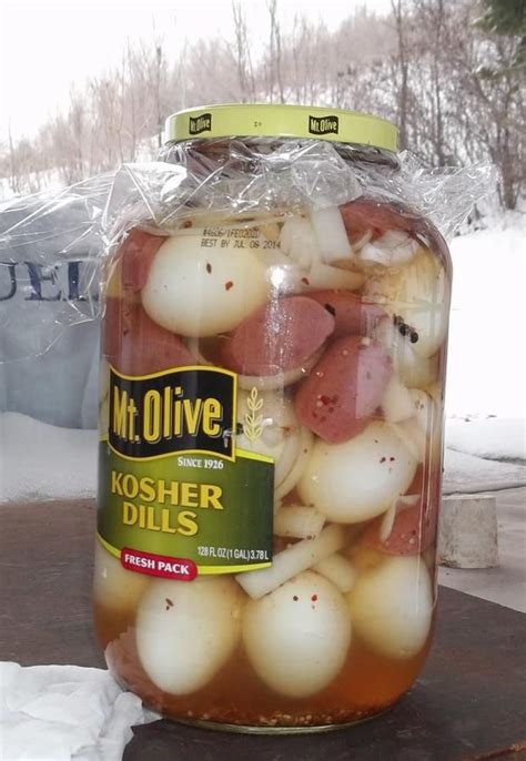Pickled Eggs Pickled Eggs And Sausage Recipe Pickling Recipes