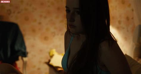 Kaitlyn Dever Nude Pics Page 1