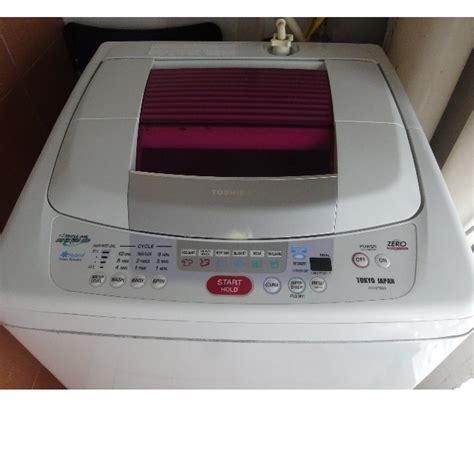 The following is a list of toshiba washing machine error codes and some notes during use to help consumers understand the cause and have a quick way to handle. Toshiba AW-9760S Top Loading Washing Machine-Moving out ...