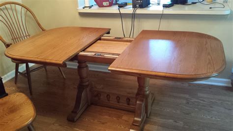 S Bent And Bros Ashe Dining Table And 4 Chairs Instappraisal