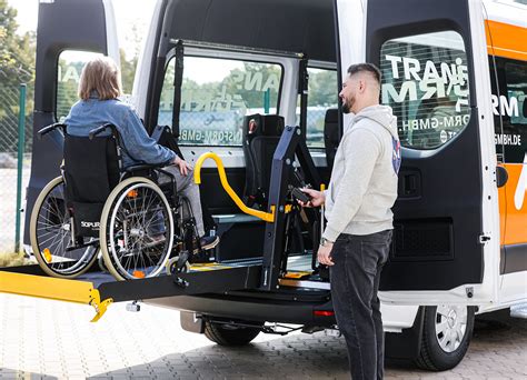 Fahrzeugumbauten F R Den Rollstuhlgerechten Transport Mit Lift