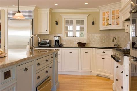 11 trending kitchen accent wall ideas (tips & photos!). Kitchens with white cabinets