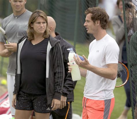 Photo Andy Murray Et Sa Coach Amélie Mauresmo Enceinte Lors Dun Entraînement Au All England