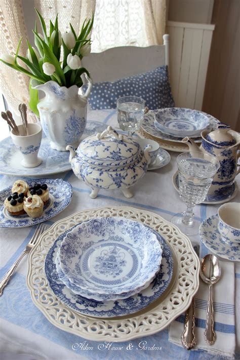 Aiken House And Gardens Blue And White Transferware Lunch