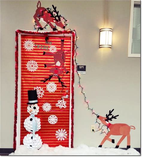 Easy Christmas Door Decoration Ideas For Home Work And School Home