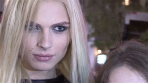 Male Model Andreja Pejic Comes Out As Transgender Woman Daily Mail Online
