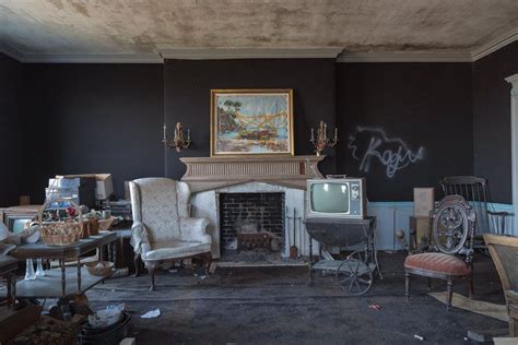 Exploring An Abandoned New York Mansion With A Secret Past Atlas