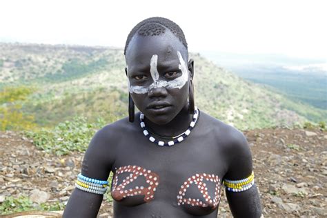 Mursi Woman Mursi Pictures Ethiopia In Global Geography