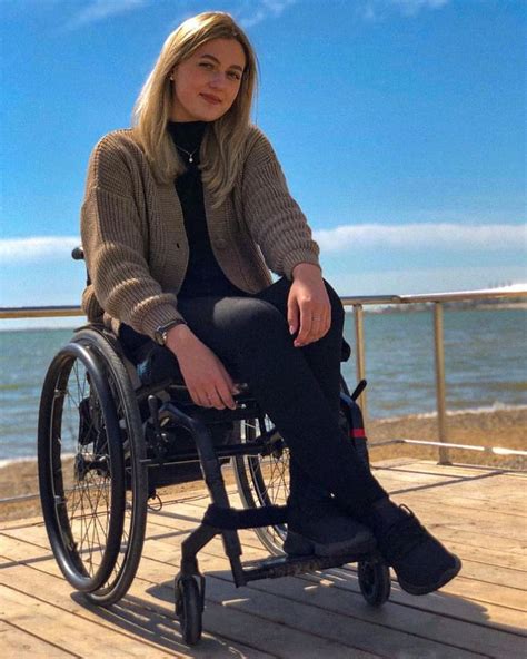 Wheelchairwomensexy Auf Instagram „support Lady An185 ️