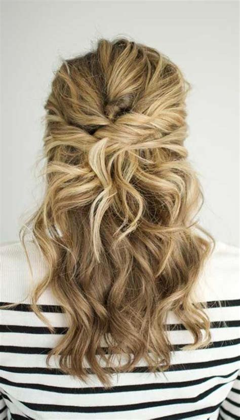 Think of this as your formal. Formal Hairstyles for Medium Hair Down #FormalsHairstyle ...