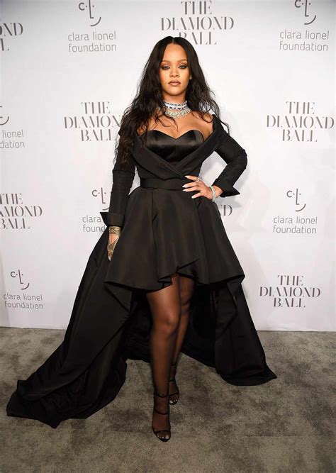 Style File Rihannas Best Red Carpet Looks Ever Instyle