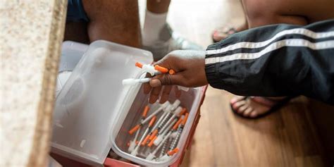 west virginia officials block clean needle programs despite hiv outbreak