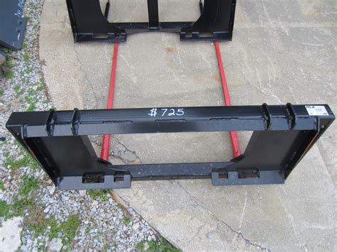 Fits Skid Steer Quick Attach Double Tine Bale Spear