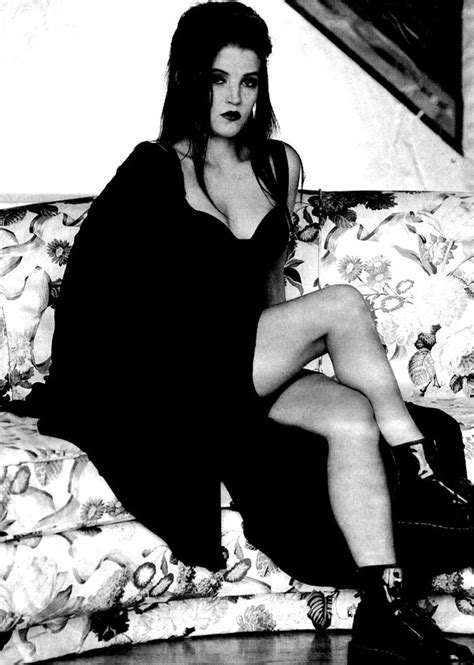Is Lisa Sexy Lisa Marie Presley Fanpop