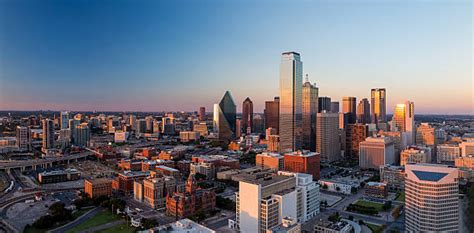 Dallas Skyline Stock Photos Pictures And Royalty Free Images Istock