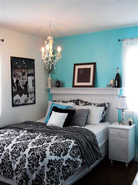 10 Black And Blue Room Ideas
