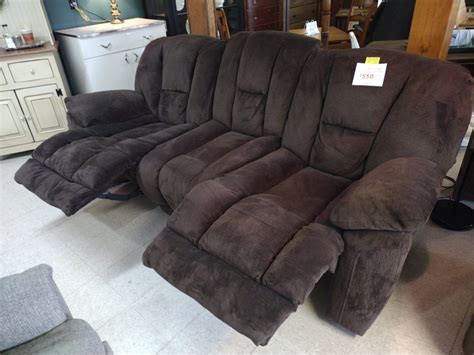 Chocolate Brown Double Reclining Sofa Roth And Brader Furniture
