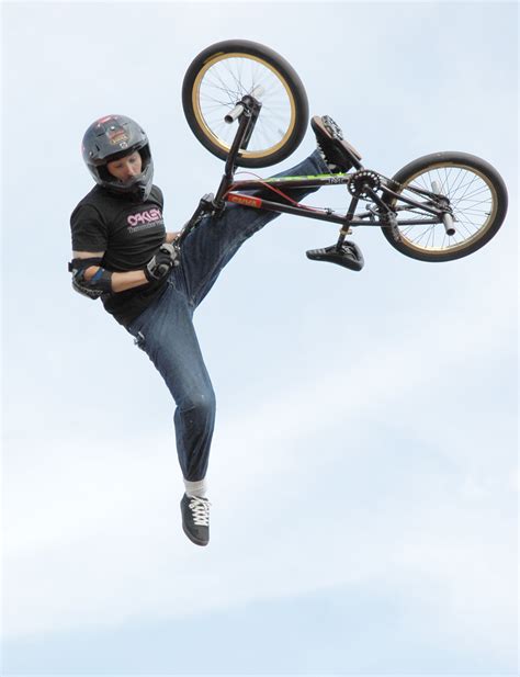 Filebmx Vert Jump 181086335 Wikipedia