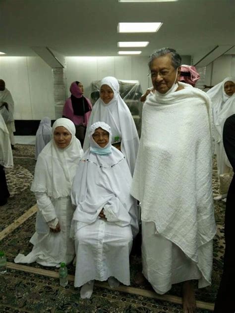 Malaysians Must Know The Truth Gambar Eksklusif Mahathir Di Mekah