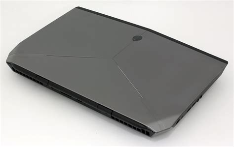 Alienware 15 R2 Late 2015 Review Pushing The Boundaries Of The 15