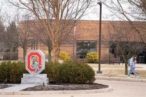 Enrollment Tumble Puts Ohio State Universitys Regional Leadership