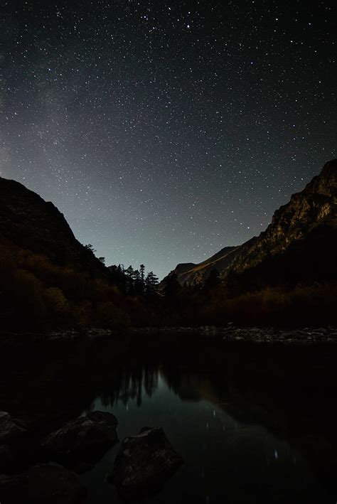 Lake Mountains Night Starry Sky Dark Hd Phone Wallpaper Peakpx
