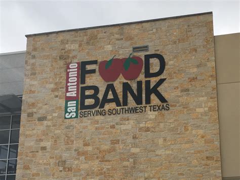 And the line to get grub looks like a parking lot. Food Bank Cultivating Ways To Combat Child Obesity | Texas ...