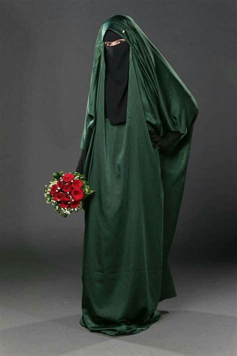Pin By Paul Faircloth On Hijab Fashion Style Women