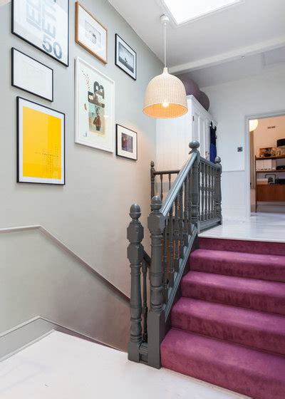 This space is also very hard to decorate because of uninterrupted space that is marked with long stretches. Dark Hallway Ideas to Help You Brighten Up Your Hallway