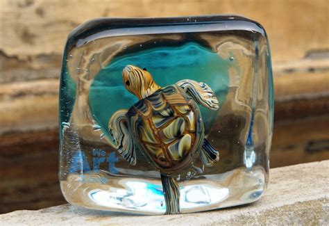 Turtle Sculpture In Blue Glass Cube Murano Glass Turtle Tank Etsy Glaskunst Italiaanse