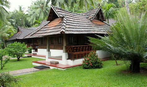 Maybe you would like to learn more about one of these? this pic yells kerala | Kerala houses, Kerala traditional ...