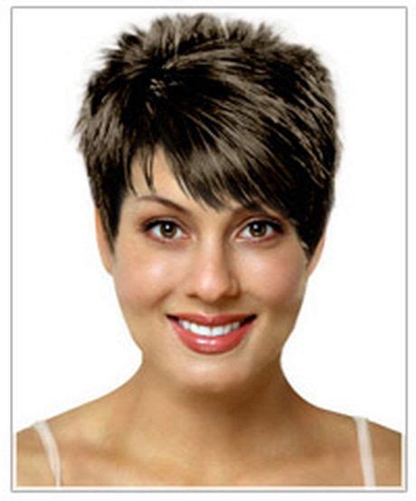 20 Best Haircuts For Small Oval Faces Short Hairstyle Ideas Short